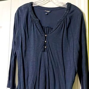 Lucky Brand top long sleeved, embroidered bottom side slits, navy blue